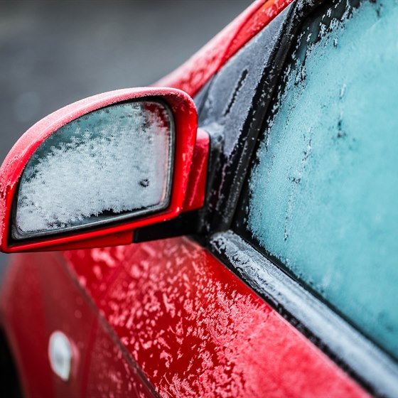 Få gode råd fra OK til at fjerne frost på bilruden