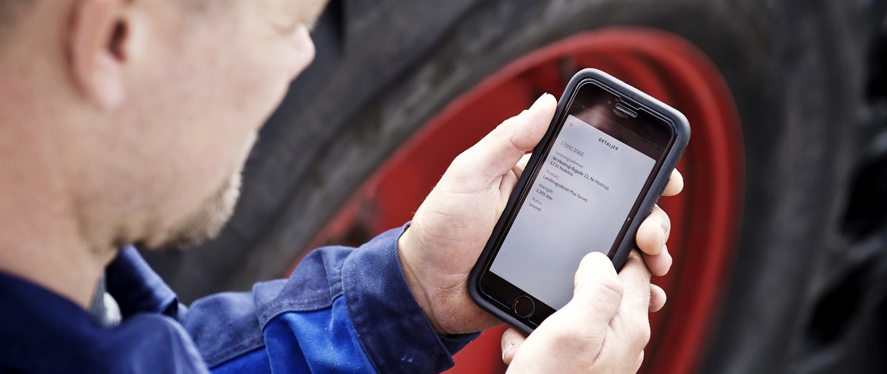 Landmand Bo Kaczmarek genbestiller på app