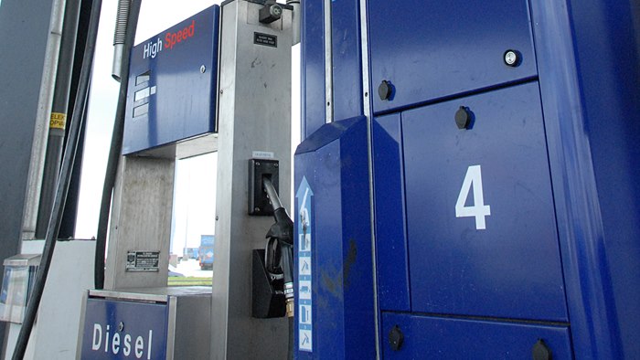 AdBlue-stander på en OK-tankstation til erhvervskunder