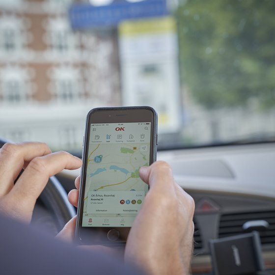 Brug OK's app og spar tid og besvær, når du tanker, vasker bilen og parkerer