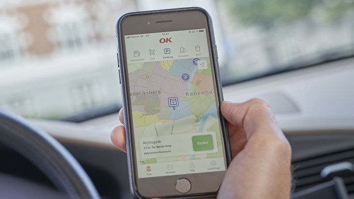 OK's app med visning af kort over parkeringszoner i København på mobiltelefonskærm