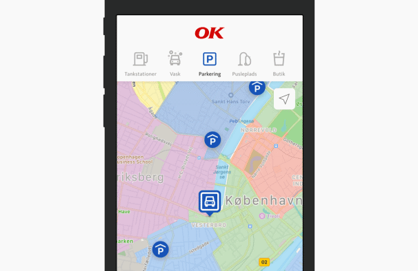 Skærmbillede der viser kort over parkeringsområder i OK's app