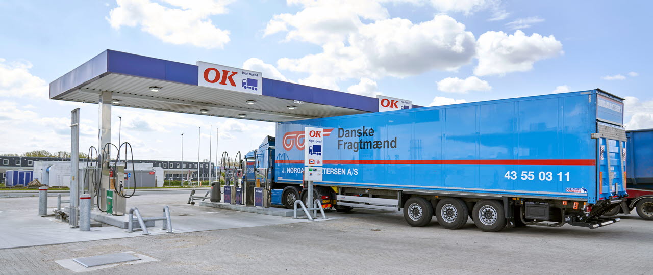 Last ved truckstationen i Køge
