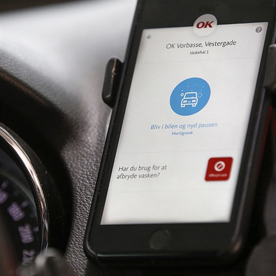Nyd pausen i bilen under bilvask med OK's app