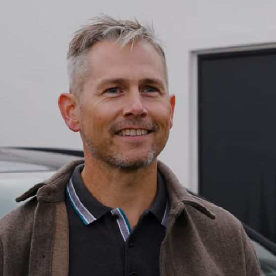 OK-kunden Lasse er glad for sin elbil