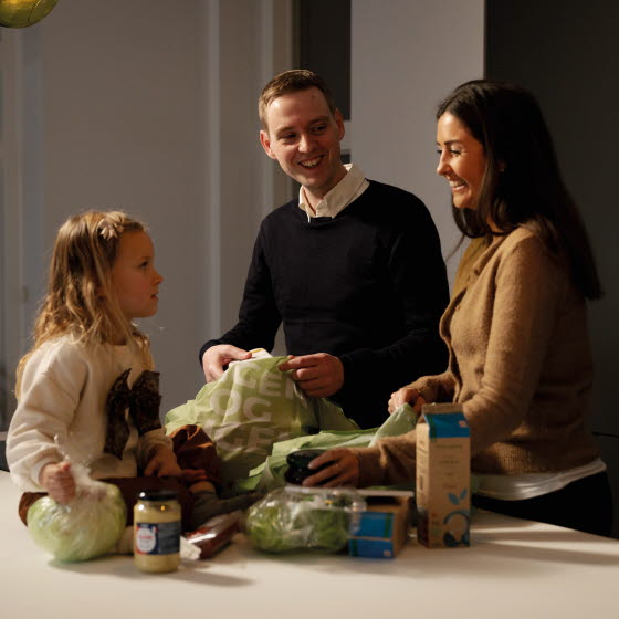 Familie i køkken - elkampagne