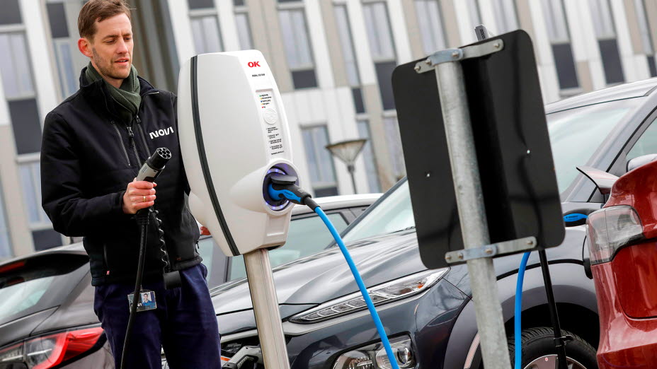 Elladestander Novi Mads Stetter